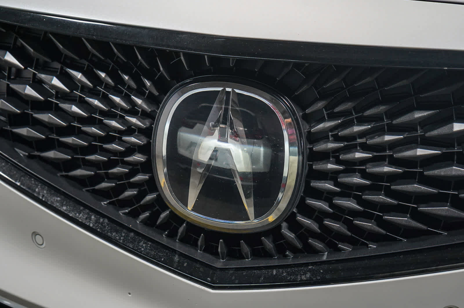 Used 2023 Acura MDX A-Spec image 9