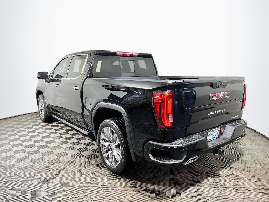 Used 2023 GMC Sierra 1500 Denali w/ Denali Reserve Package AWD/4WD image 5