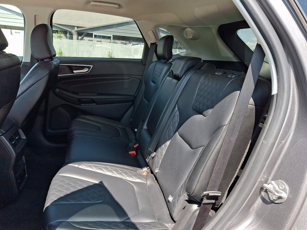 Used 2024 Ford Edge Titanium AWD/4WD image 20