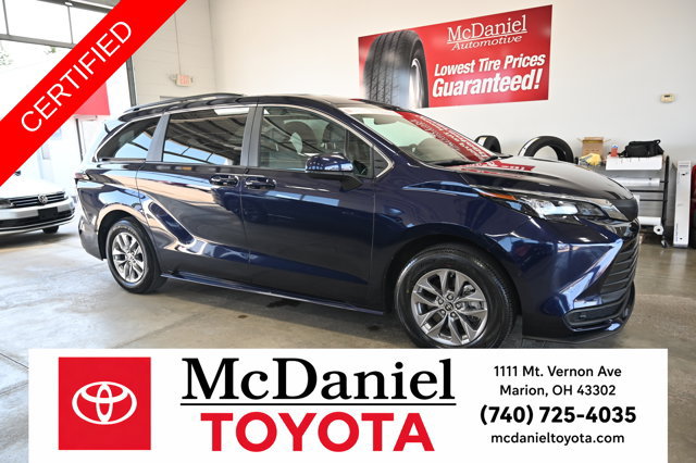 Certified 2025 Toyota Sienna LE AWD/4WD image 4