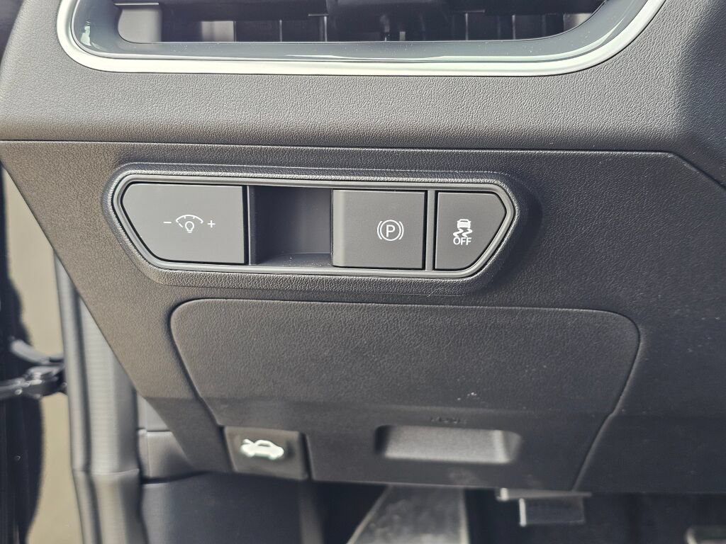New 2026 Kia K4 GT-Line Turbo FWD image 35