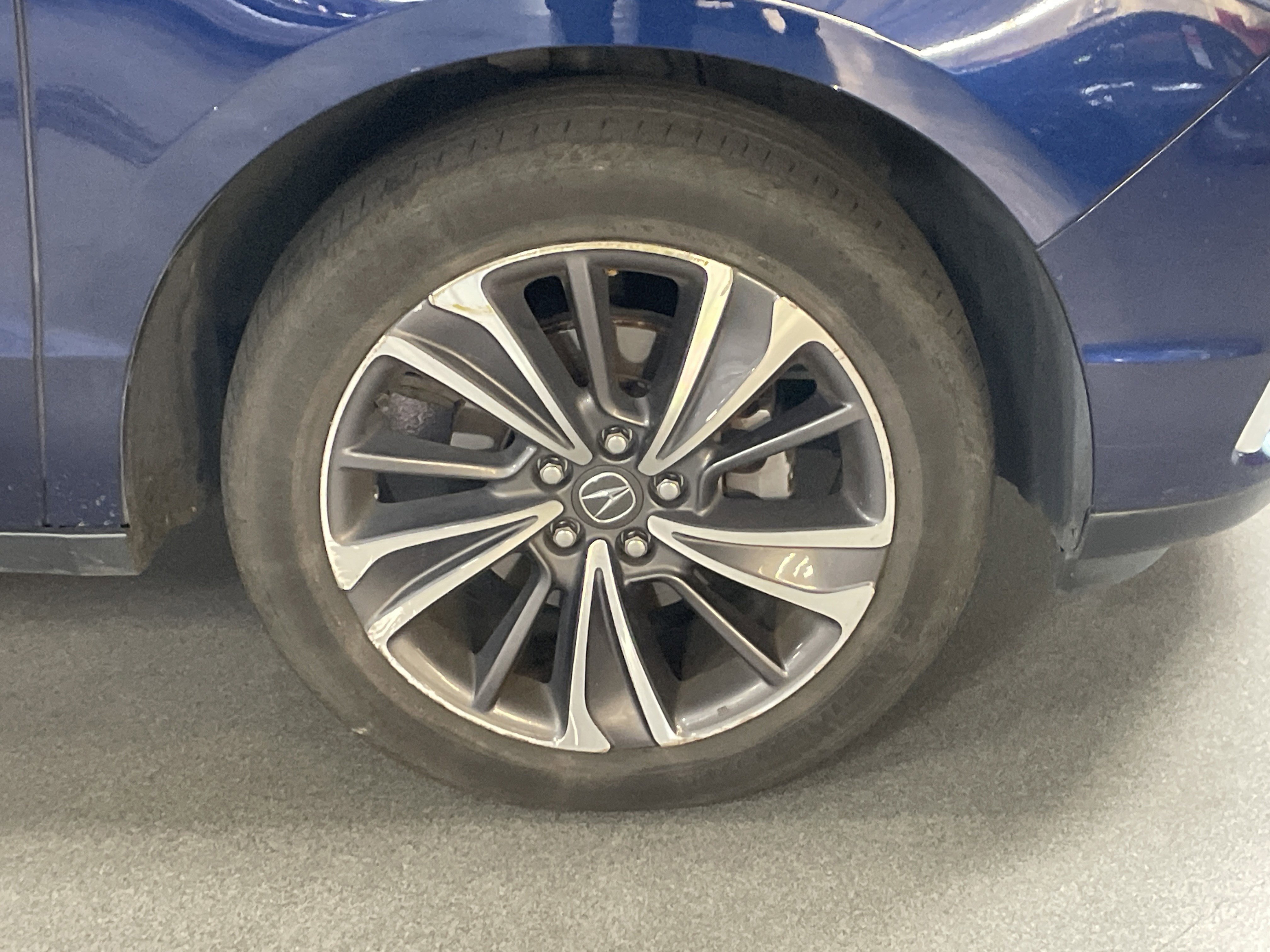 Used 2019 Acura MDX FWD w/ Technology Package image 6