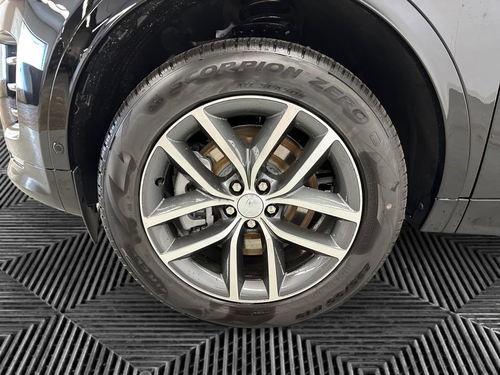 New 2026 Land Rover Discovery Sport Landmark AWD/4WD image 14