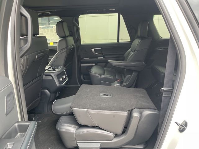 New 2025 Ford Expedition Max Platinum w/ Stealth Performance Package image 20