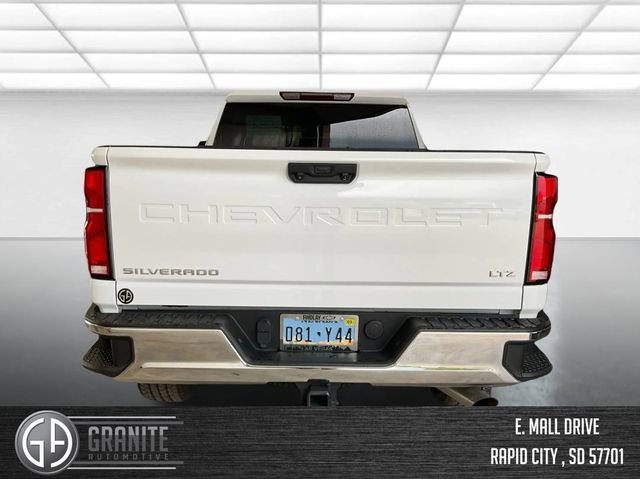 Used 2024 Chevrolet Silverado 2500 LTZ image 6