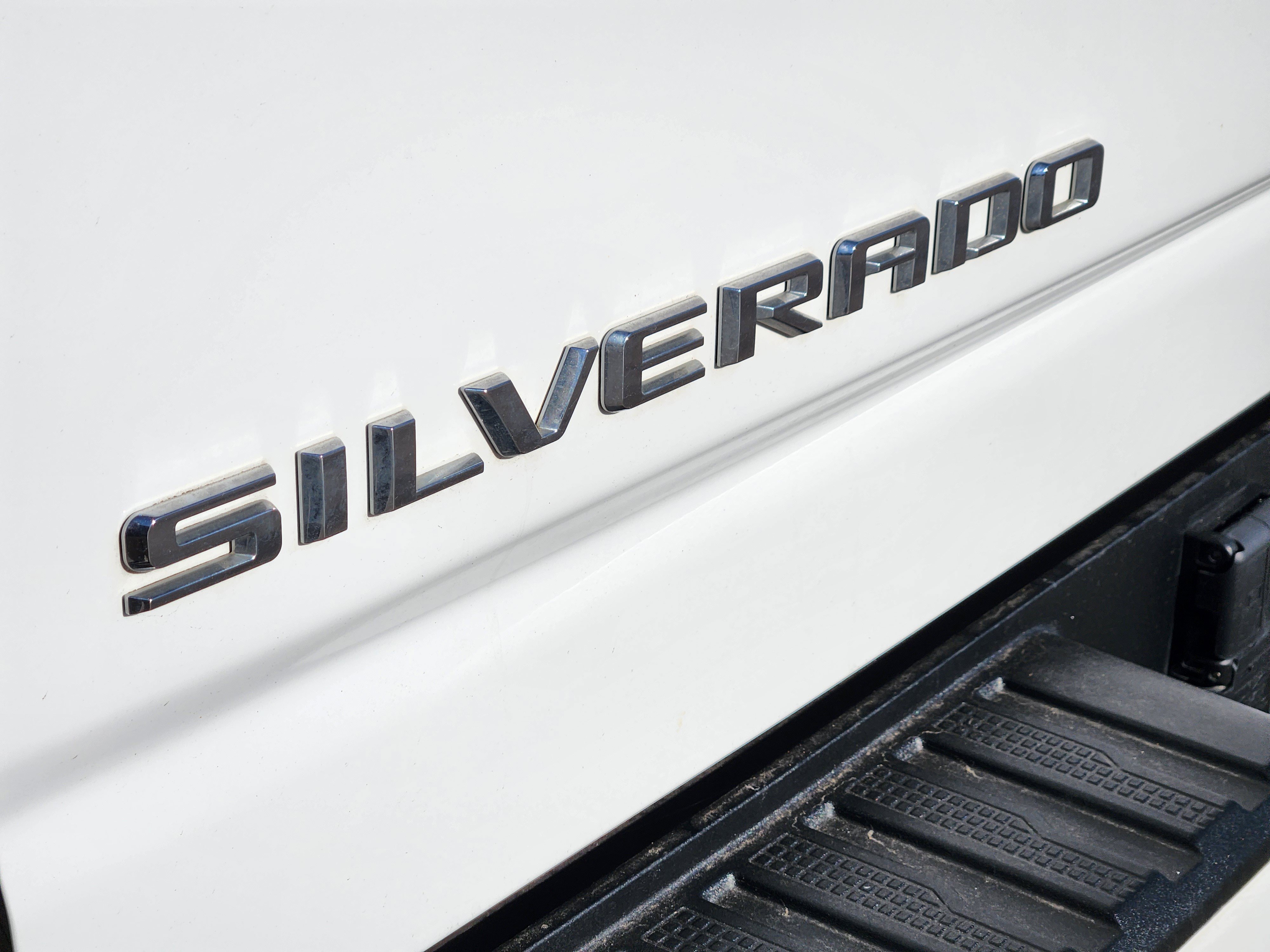 Certified 2020 Chevrolet Silverado 2500 High Country w/ Technology Package image 11