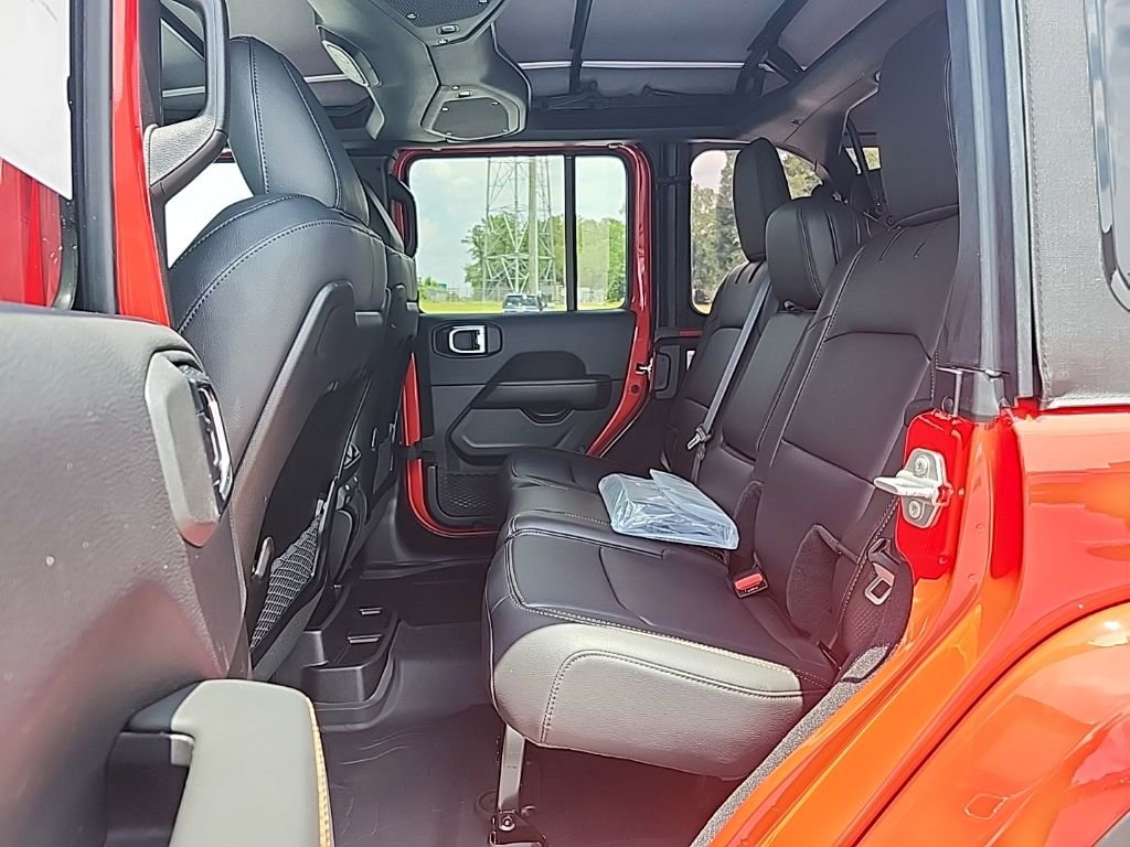 New 2025 Jeep Wrangler Sahara image 20