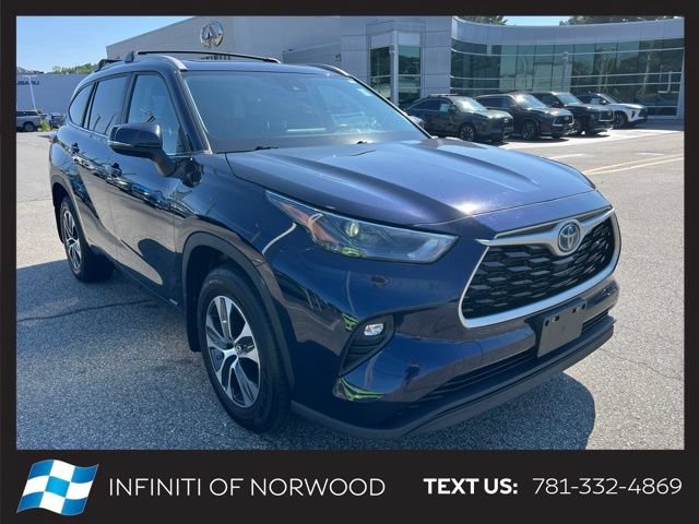 Used 2023 Toyota Highlander XLE AWD/4WD video 1