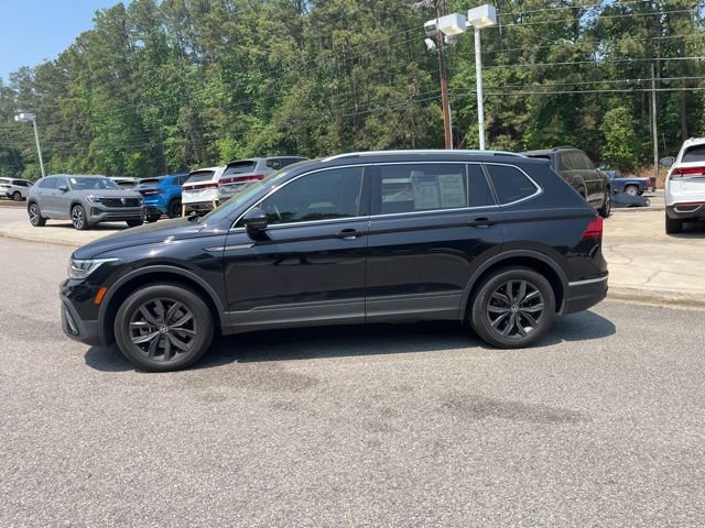 Used 2023 Volkswagen Tiguan SE image 35