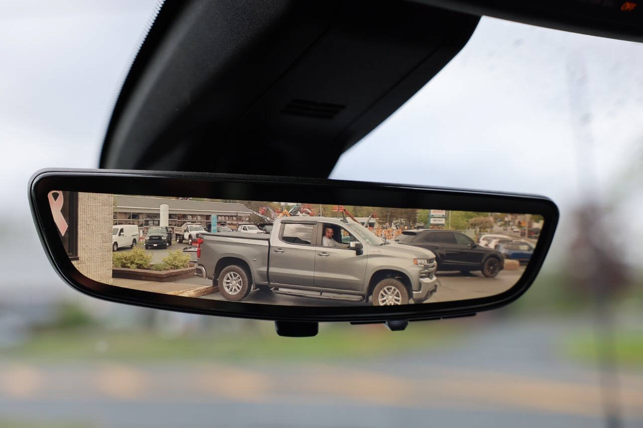 Used 2020 GMC Sierra 2500 AT4 w/ AT4 Premium Package AWD/4WD image 23