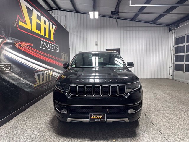 Used 2024 Jeep Wagoneer Series III AWD/4WD image 19