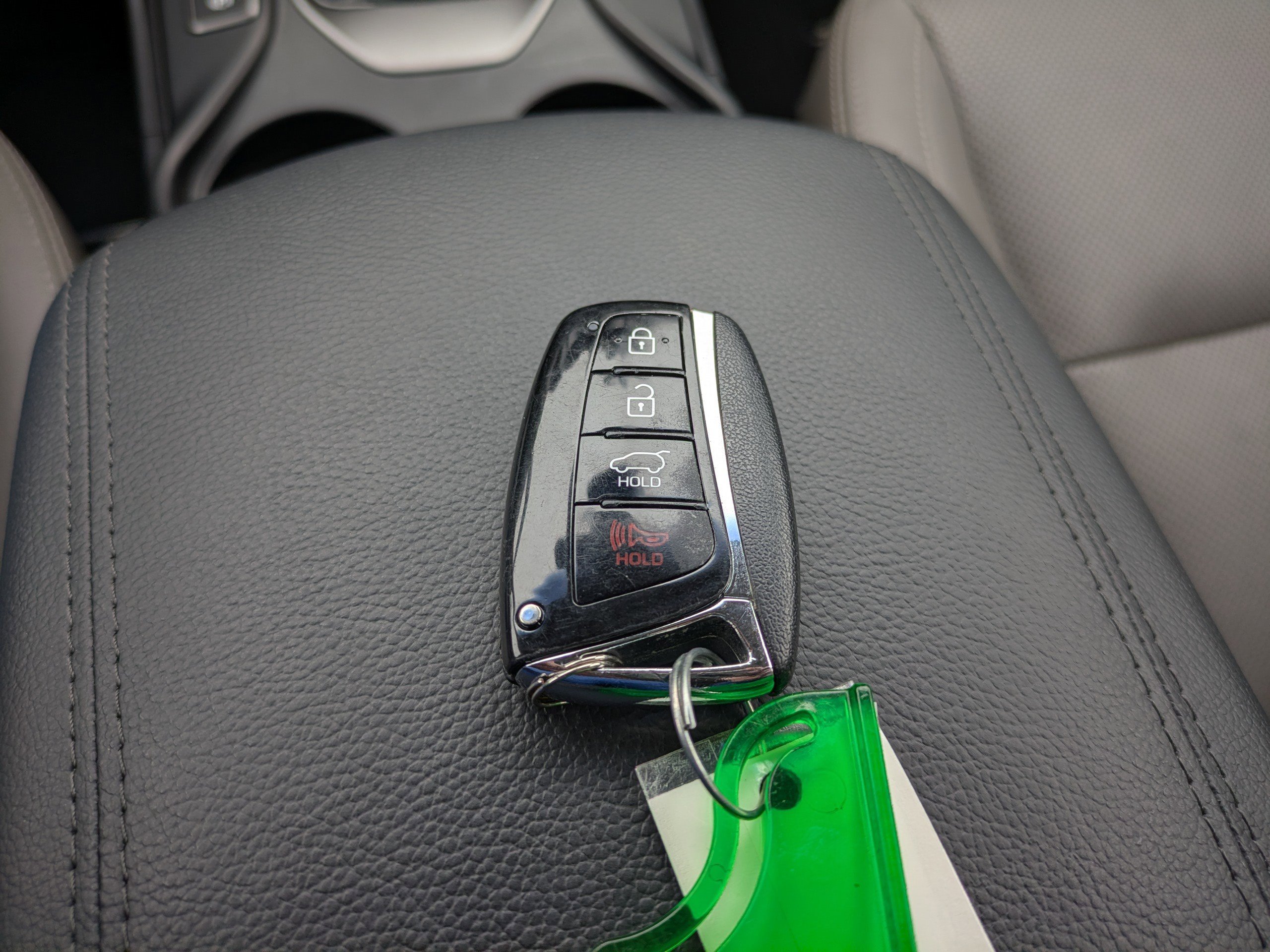 Used 2019 Hyundai Santa Fe XL image 32