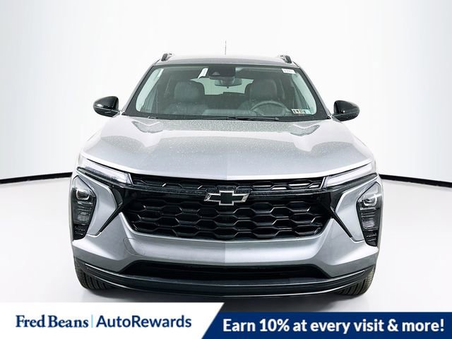 New 2026 Chevrolet Trax LT w/ Driver Confidence Package image 2