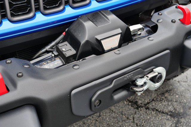 Used 2024 Jeep Wrangler Rubicon AWD/4WD image 7