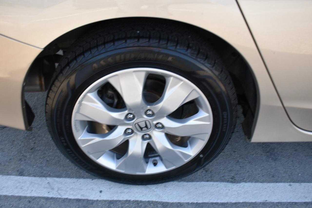 Used 2015 Honda Accord EX-L image 35