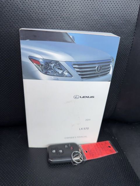 Used 2011 Lexus LX 570 570 w/ Luxury Pkg image 30