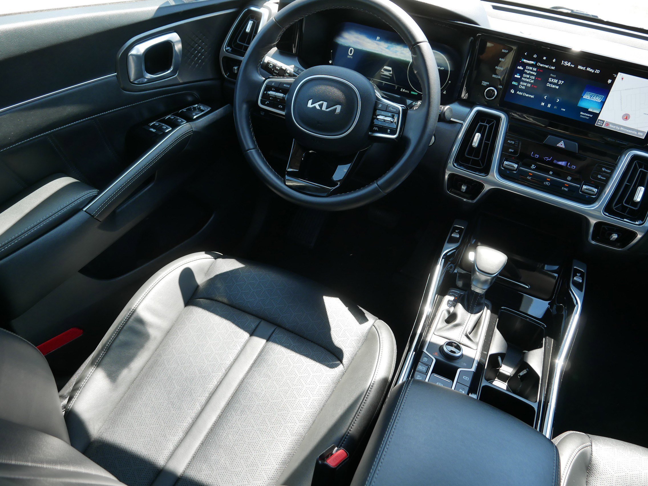 Certified 2023 Kia Sorento SX AWD/4WD image 9