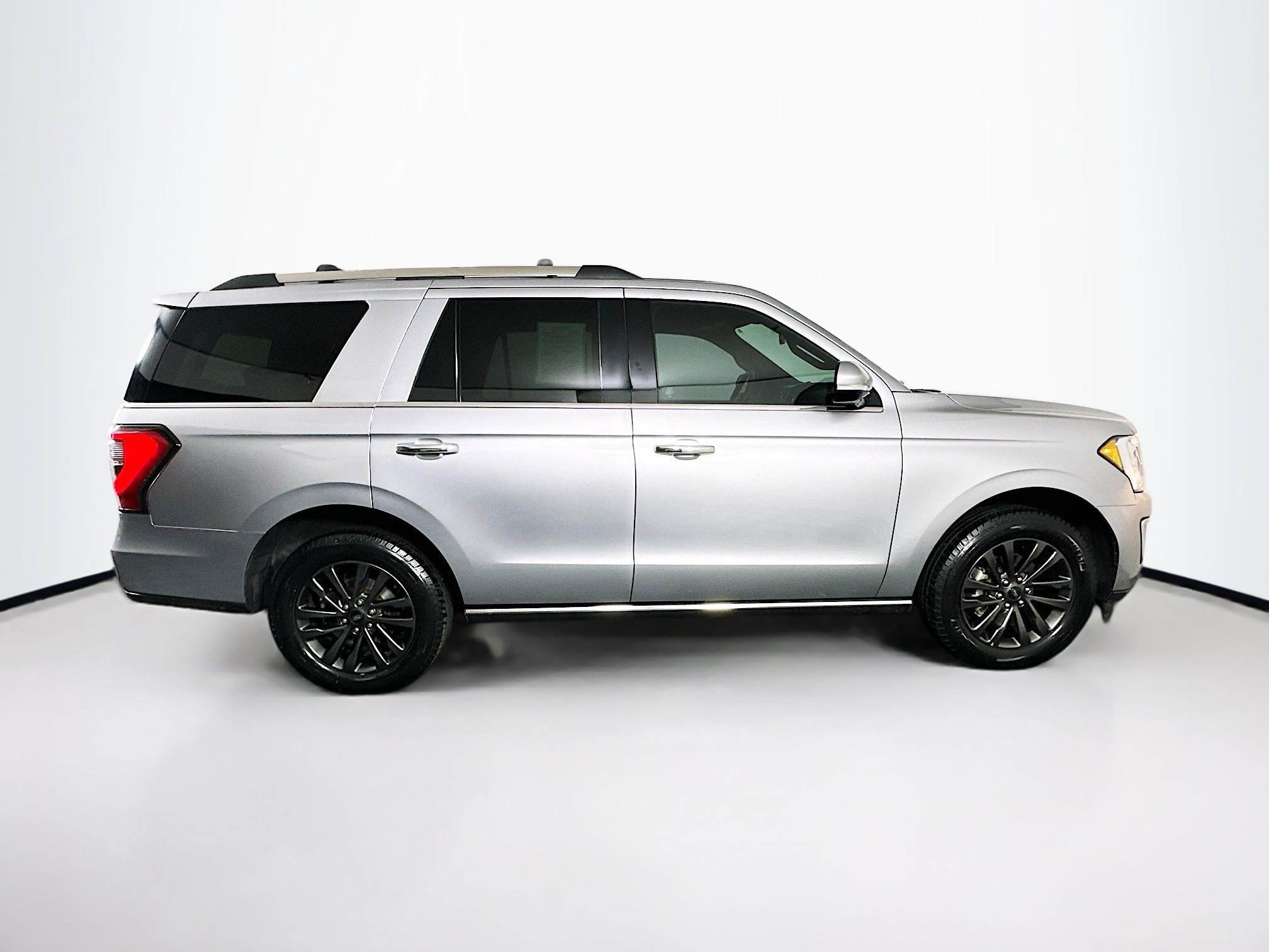 Used 2021 Ford Expedition Limited RWD image 10
