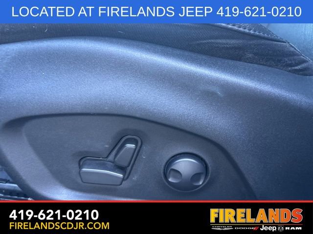 Used 2023 Jeep Compass Latitude image 21