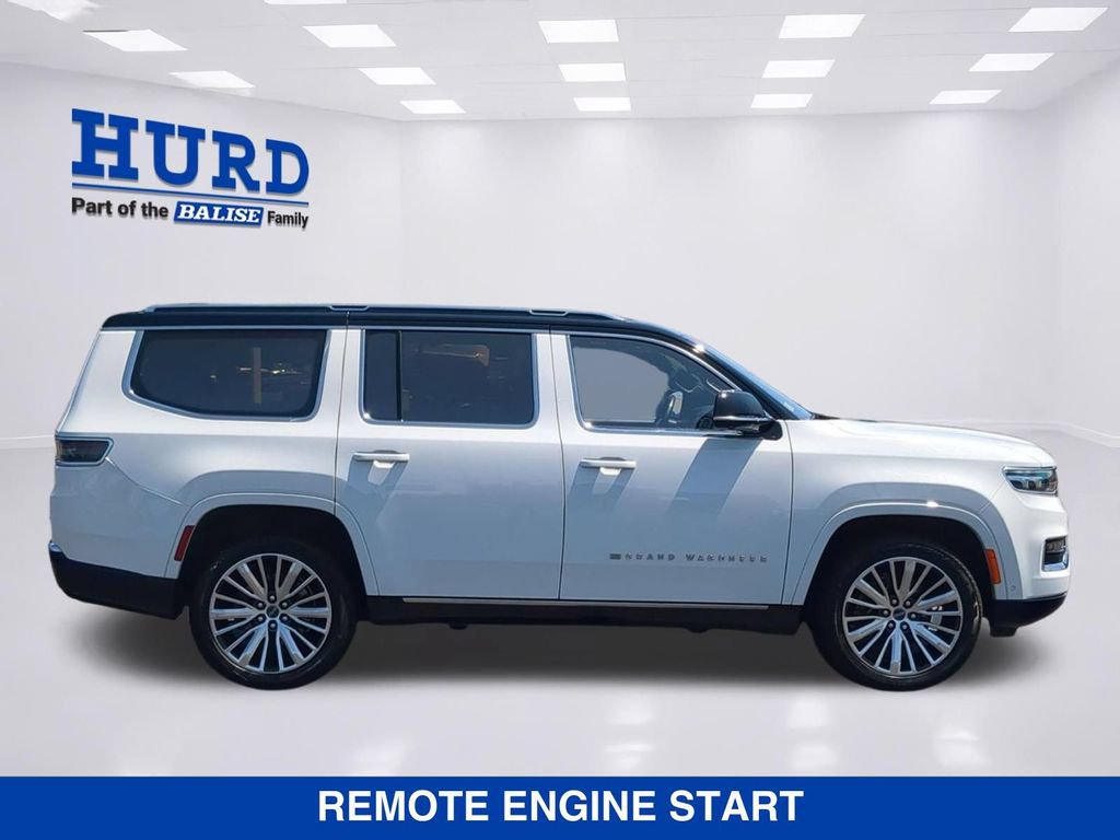 Used 2023 Jeep Grand Wagoneer Series III AWD/4WD image 2