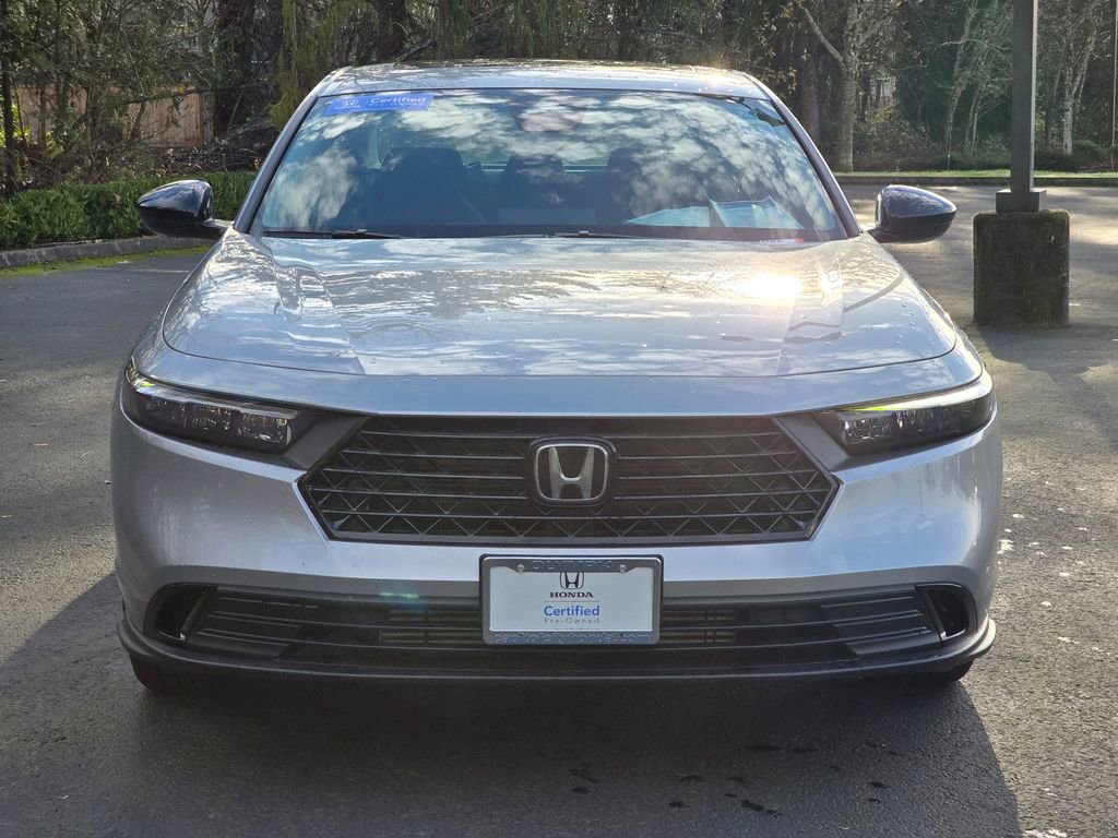 Used 2025 Honda Accord SE image 2