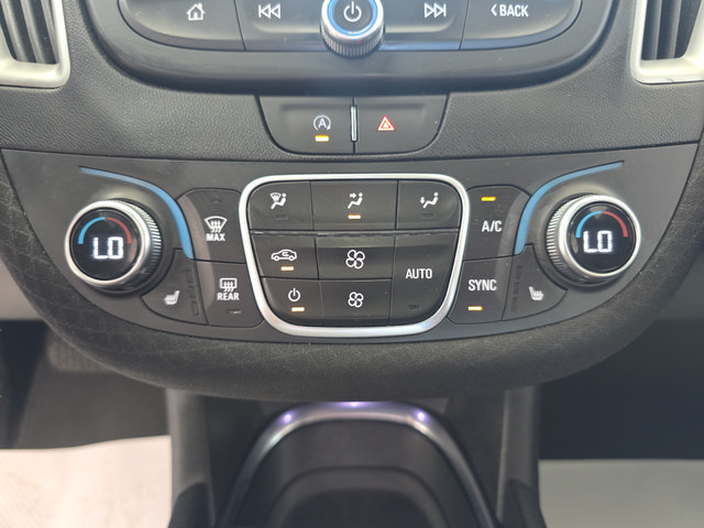 Used 2024 Chevrolet Malibu LT FWD image 20