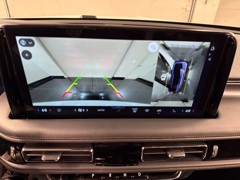 New 2027 Lincoln Aviator AWD image 12