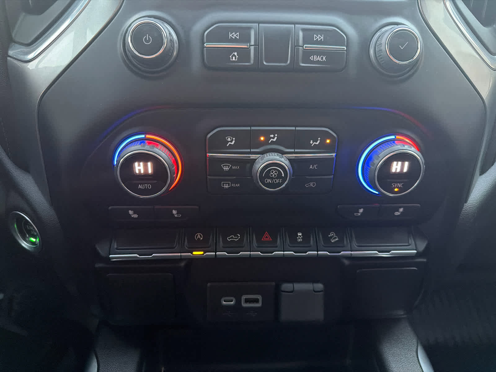 Used 2022 Chevrolet Silverado 1500 RST image 27