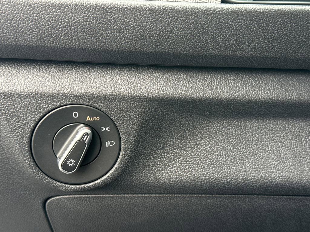 Used 2021 Volkswagen Jetta S image 17