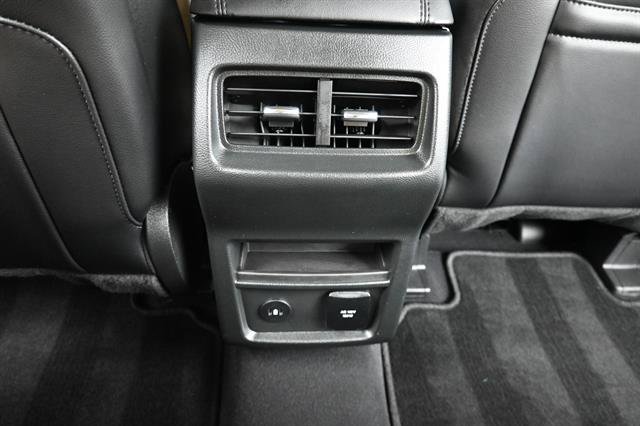 Certified 2024 Ford Edge SEL w/ Convenience Package AWD/4WD image 13