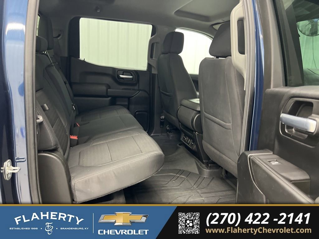 Used 2021 Chevrolet Silverado 1500 LT w/ Convenience Package II image 13