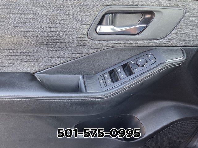 Used 2023 Nissan Rogue SV AWD/4WD image 32