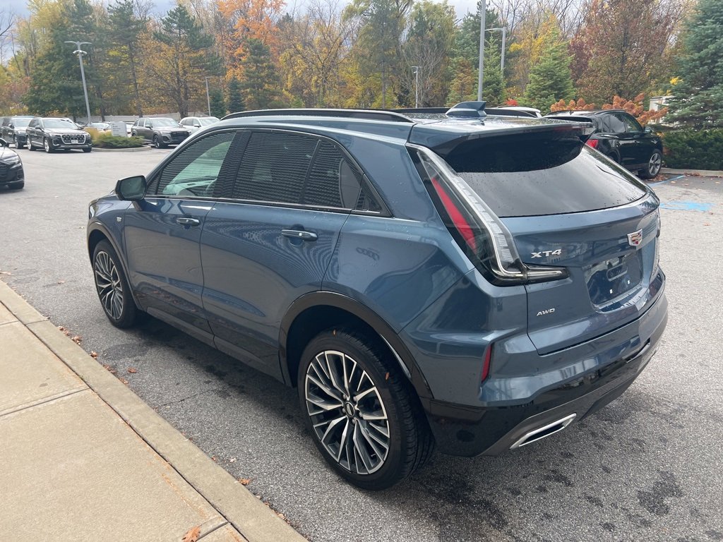 Used 2025 Cadillac XT4 Sport image 37
