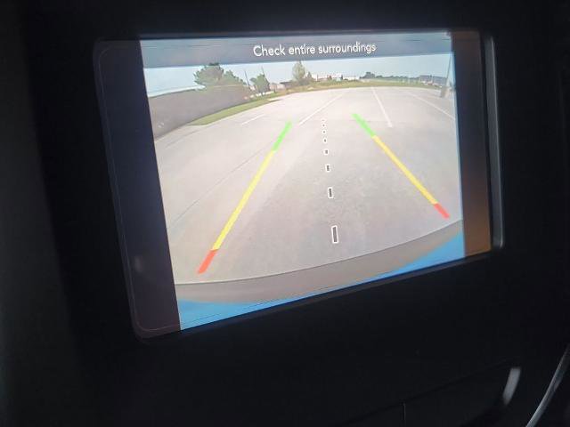 Used 2020 Jeep Cherokee Latitude Plus FWD image 18