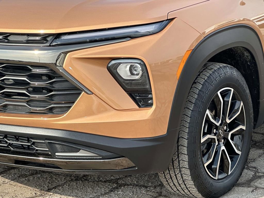 Certified 2024 Chevrolet TrailBlazer ACTIV w/ Driver Confidence Package image 8