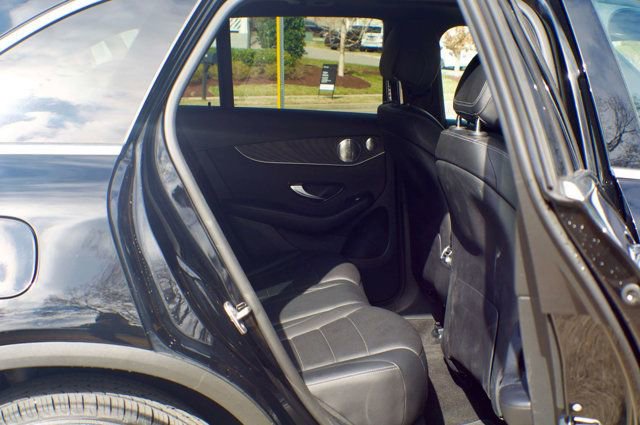 Used 2017 Mercedes-Benz GLC 300 4MATIC image 42