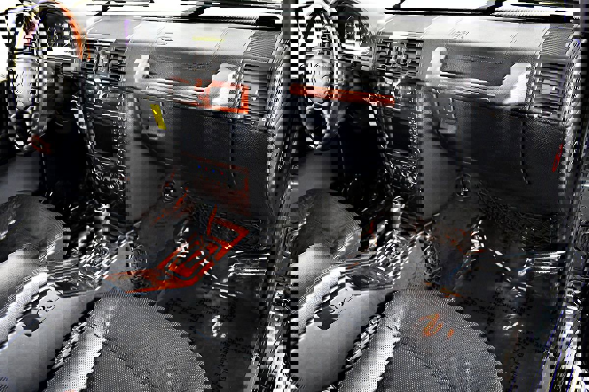 Used 2012 Mercedes-Benz G 550 SUV image 23