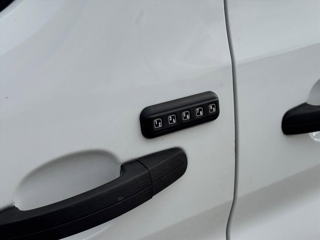 Used 2018 Ford Transit 250 148 Medium Roof image 14