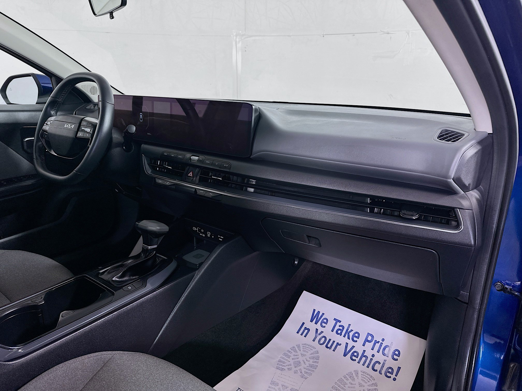 Certified 2025 Kia K4 EX FWD image 26