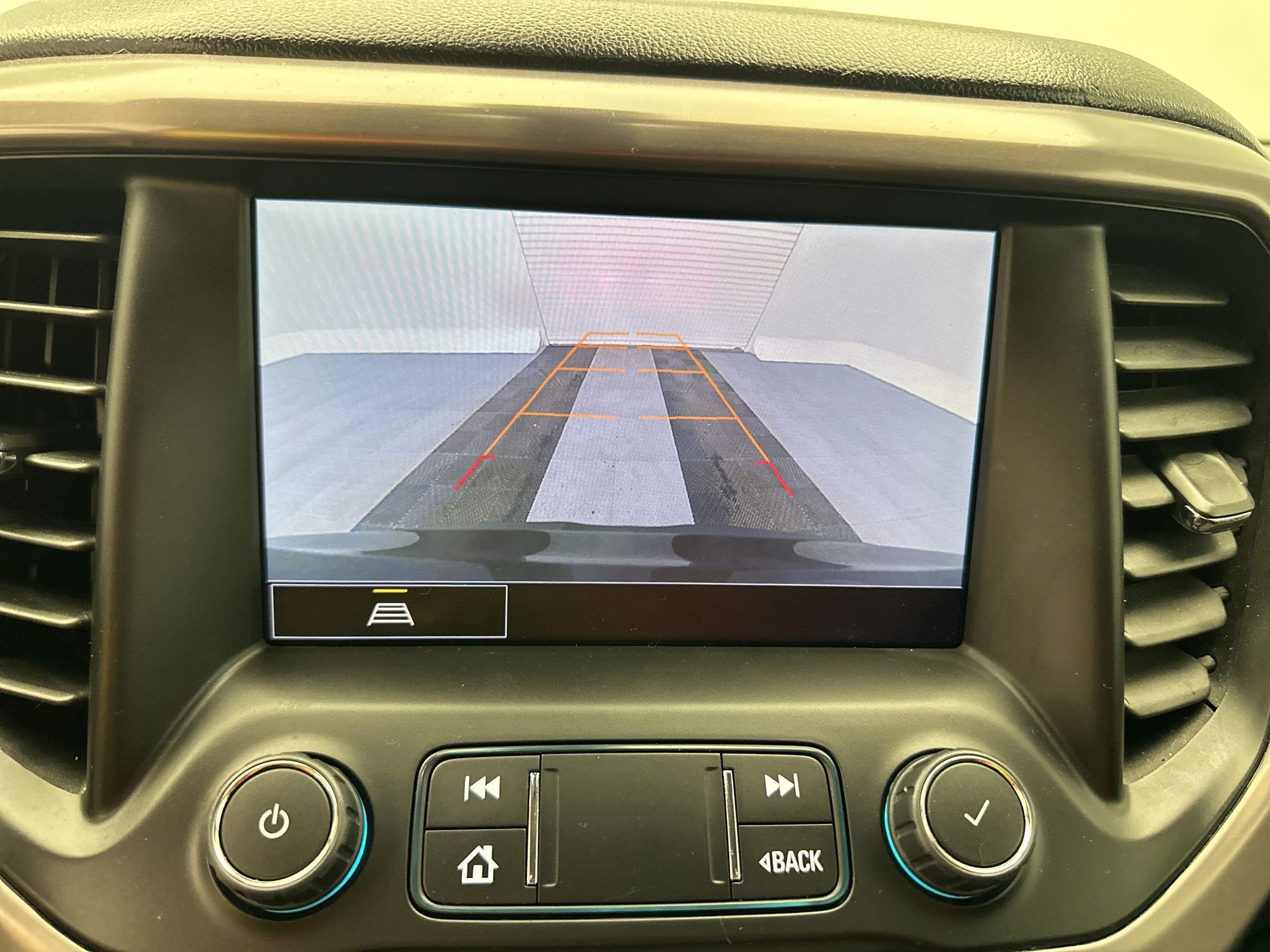 Certified 2023 GMC Acadia AT4 image 24