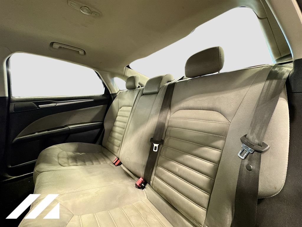 Used 2015 Ford Fusion S FWD image 24
