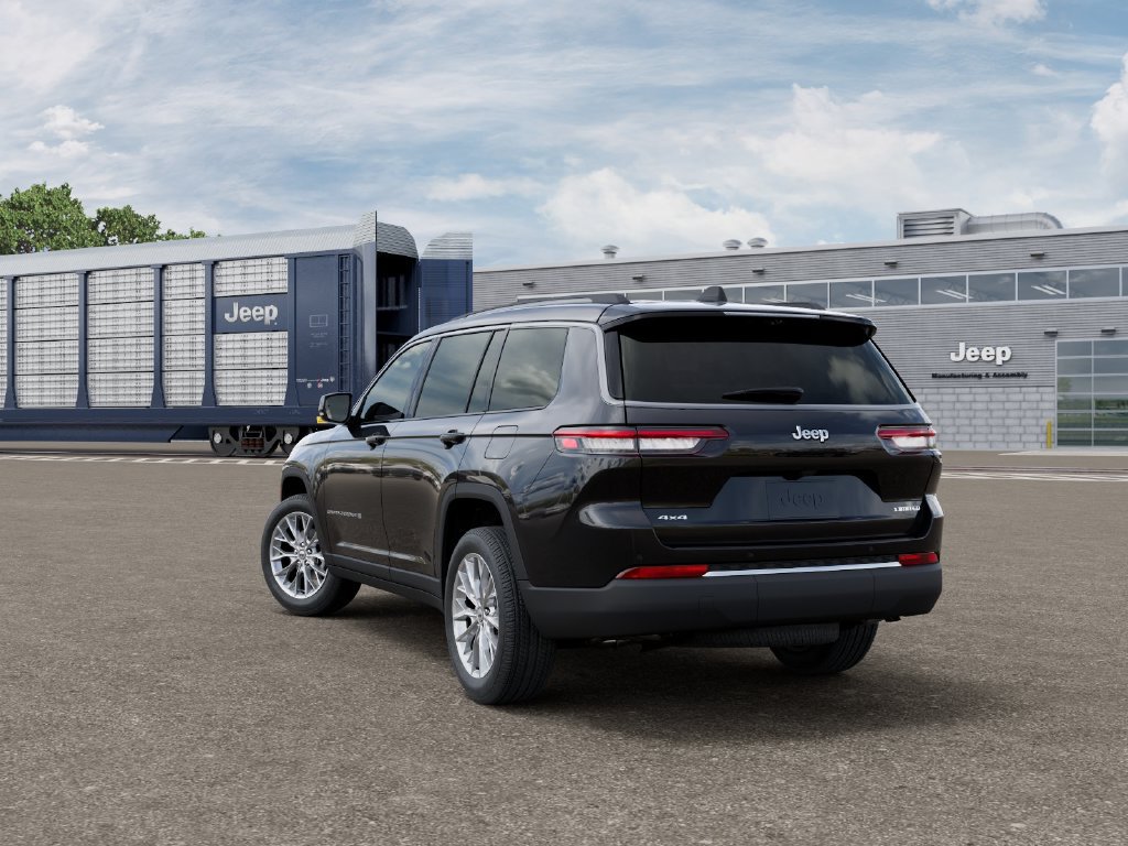 New 2027 Jeep Grand Cherokee L Limited AWD/4WD image 3