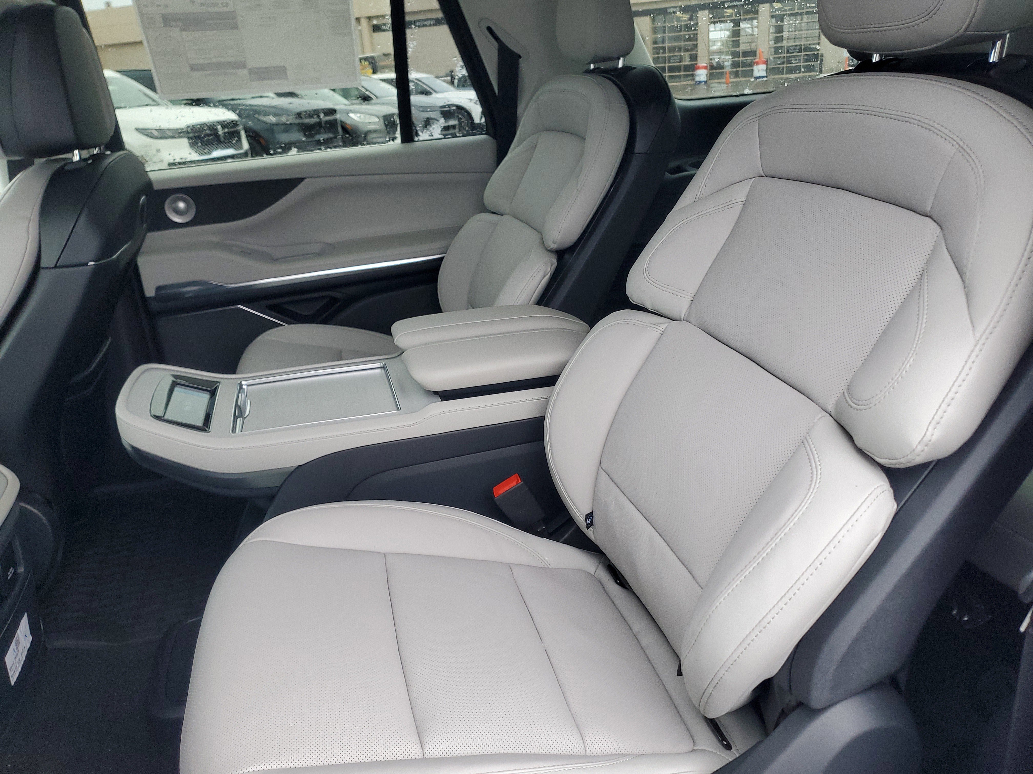 New 2026 Lincoln Navigator L Reserve image 31