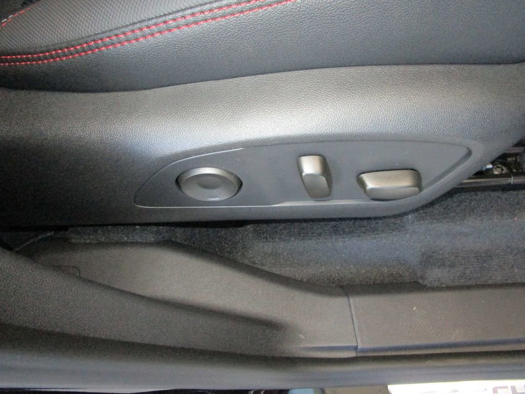 New 2026 Chevrolet Traverse RS w/ LPO, Floor Liner Package image 28