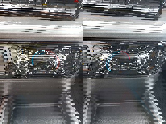 New 2025 GMC Sierra 2500 SLT w/ SLT Premium Package image 25