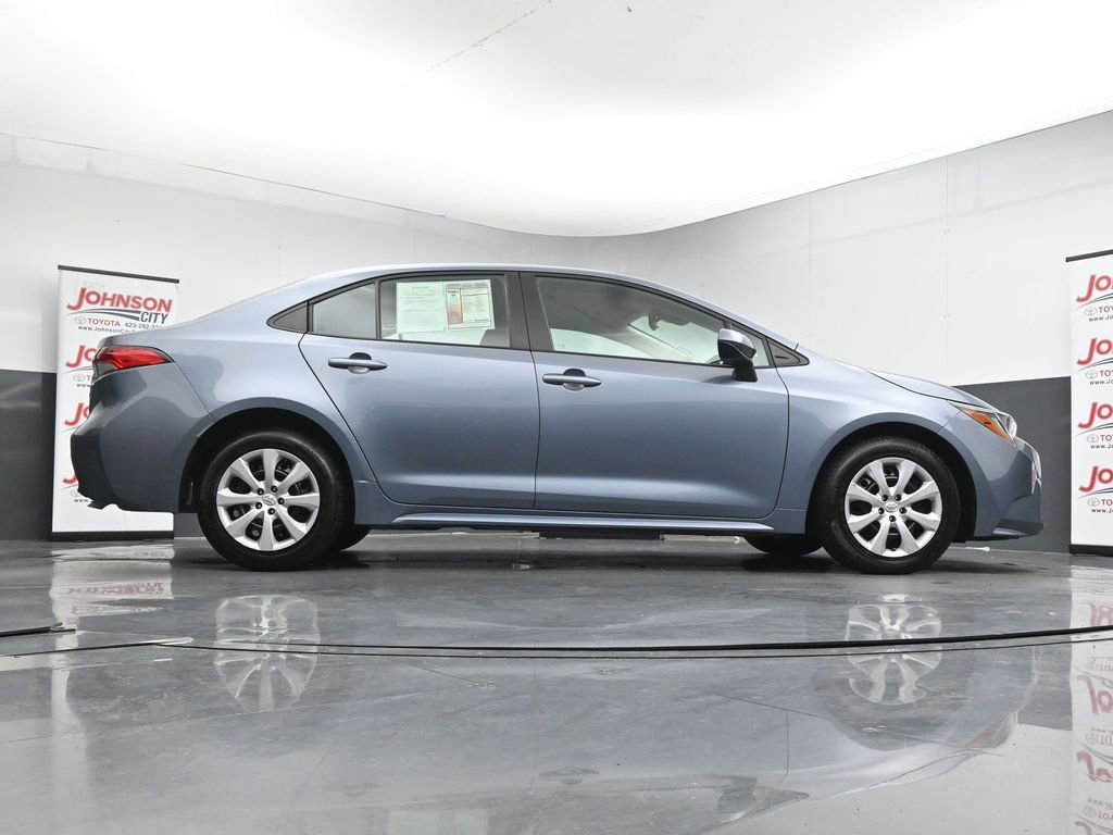 Used 2024 Toyota Corolla LE image 38