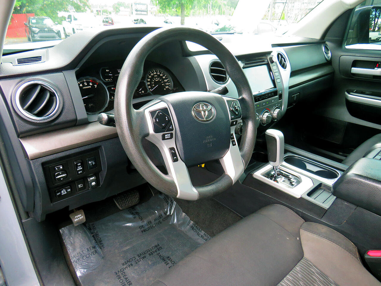 Used 2018 Toyota Tundra SR5 w/ SR5 Upgrade Package image 15