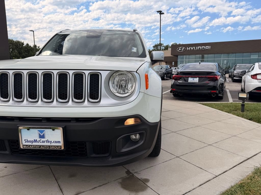 Used 2015 Jeep Renegade Limited w/ Safety & Security Group I FWD image 13