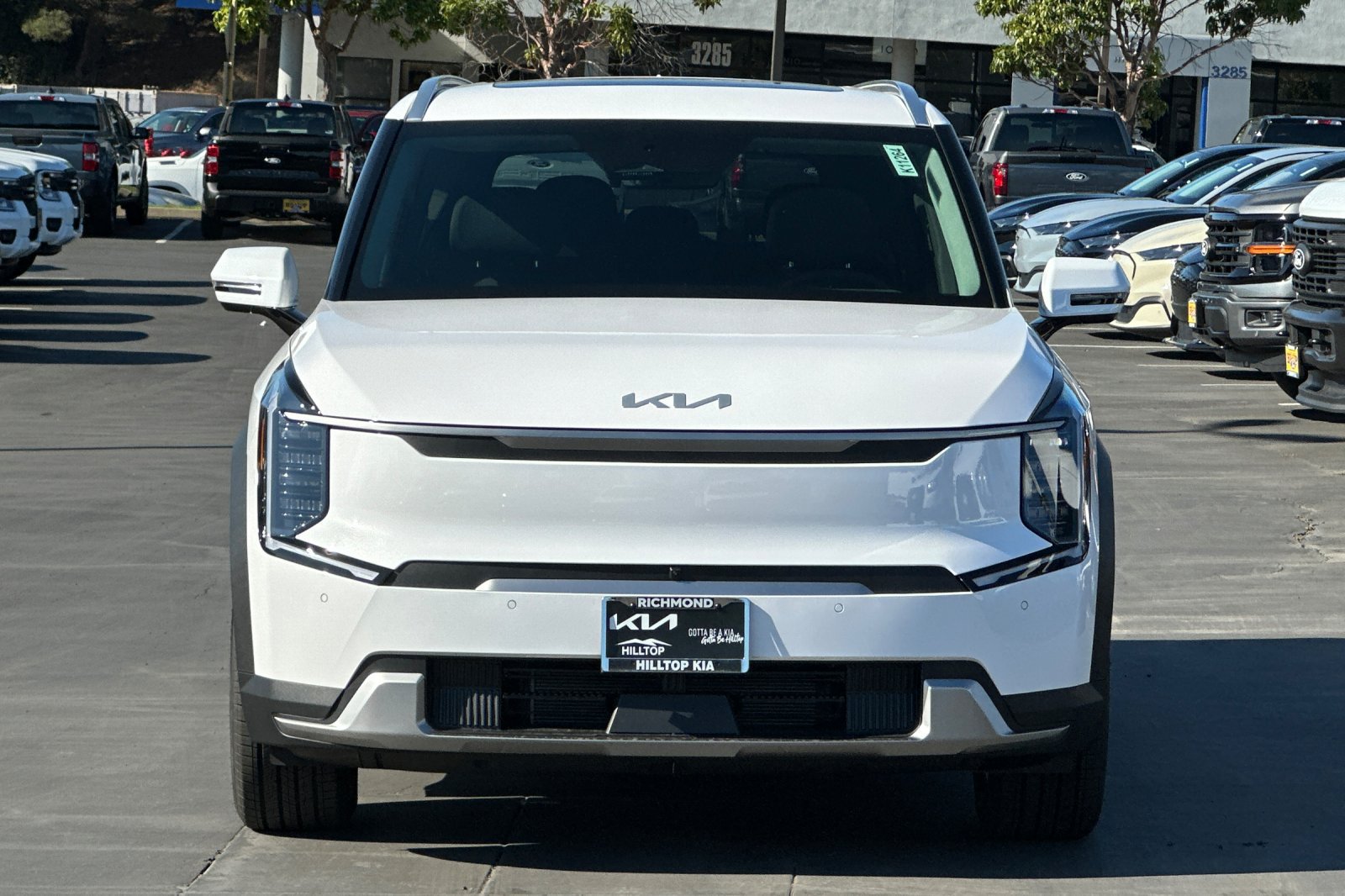 New 2026 Kia EV9 Wind AWD/4WD image 9