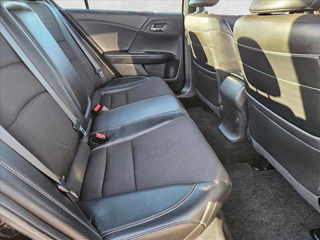 Used 2017 Honda Accord Sport image 17